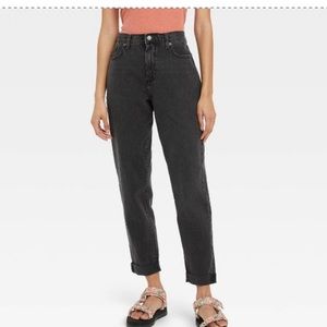NWT High Rise Boyfriend Jeans